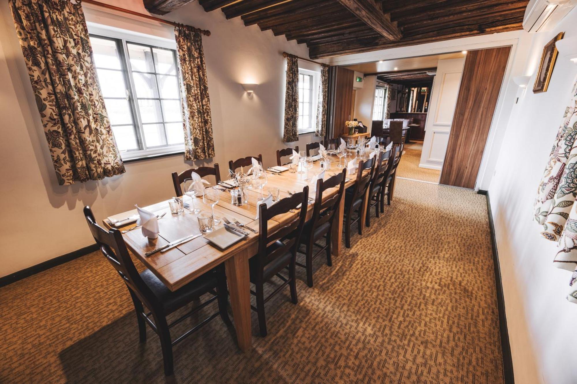 The Auberge Yaxley  Zewnętrze zdjęcie
